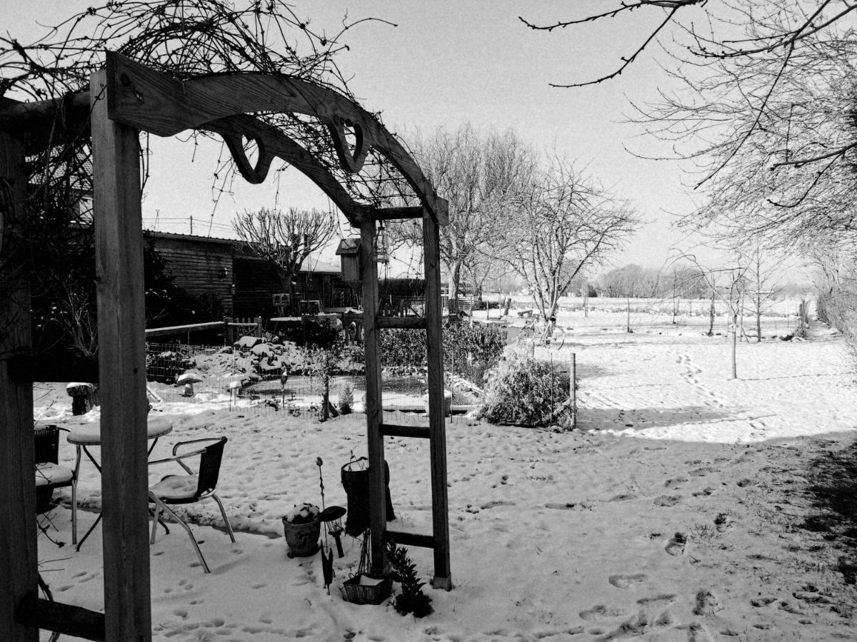 Entre Monts Et Collines B&B Et Spa En Option Kültér fotó